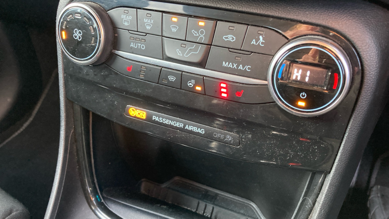 Ford Puma 1.0 EcoBoost Hybrid mHEV 155 Titanium 5dr Petrol Hatchback